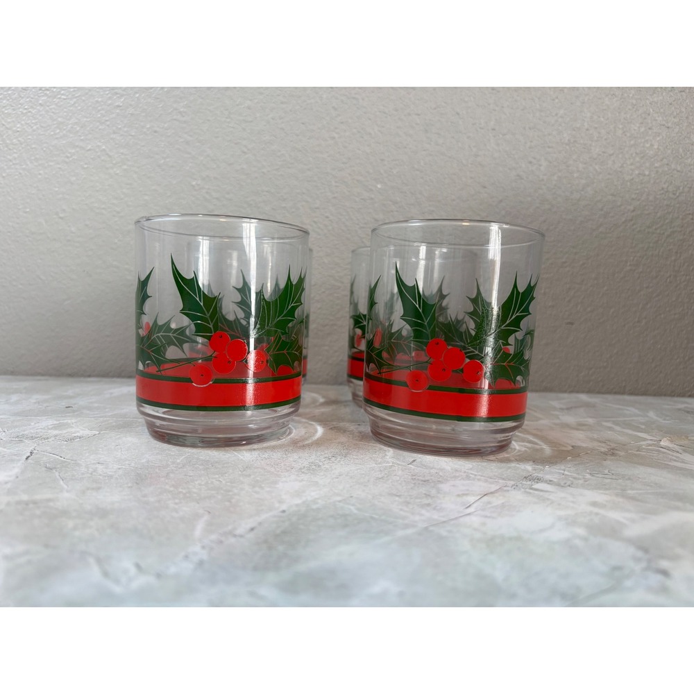Libbey Holly & Berries Set Of 4 Glassware Set 14oz DOF Glasses Christmas Holiday